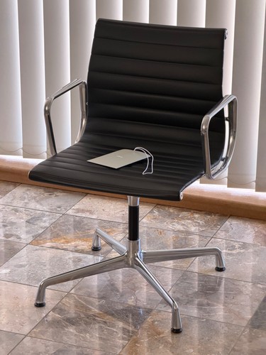 Vitra eames aluminium - vitra, ea